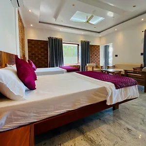 Resort Ashokam